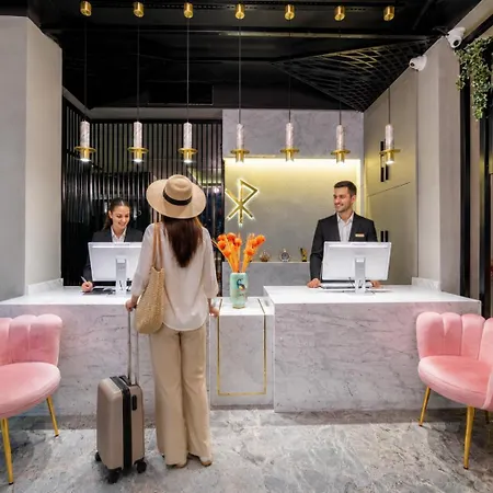 Lejlighedshotel Aria Riva 4*
