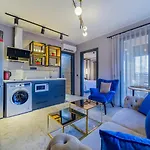 شقة فندقية Aria Riva 4*
